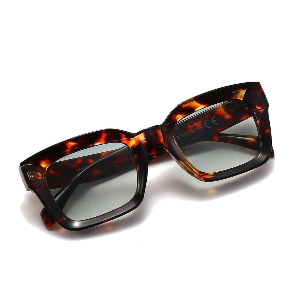 Massive / Tortoise Dark Green Fumè