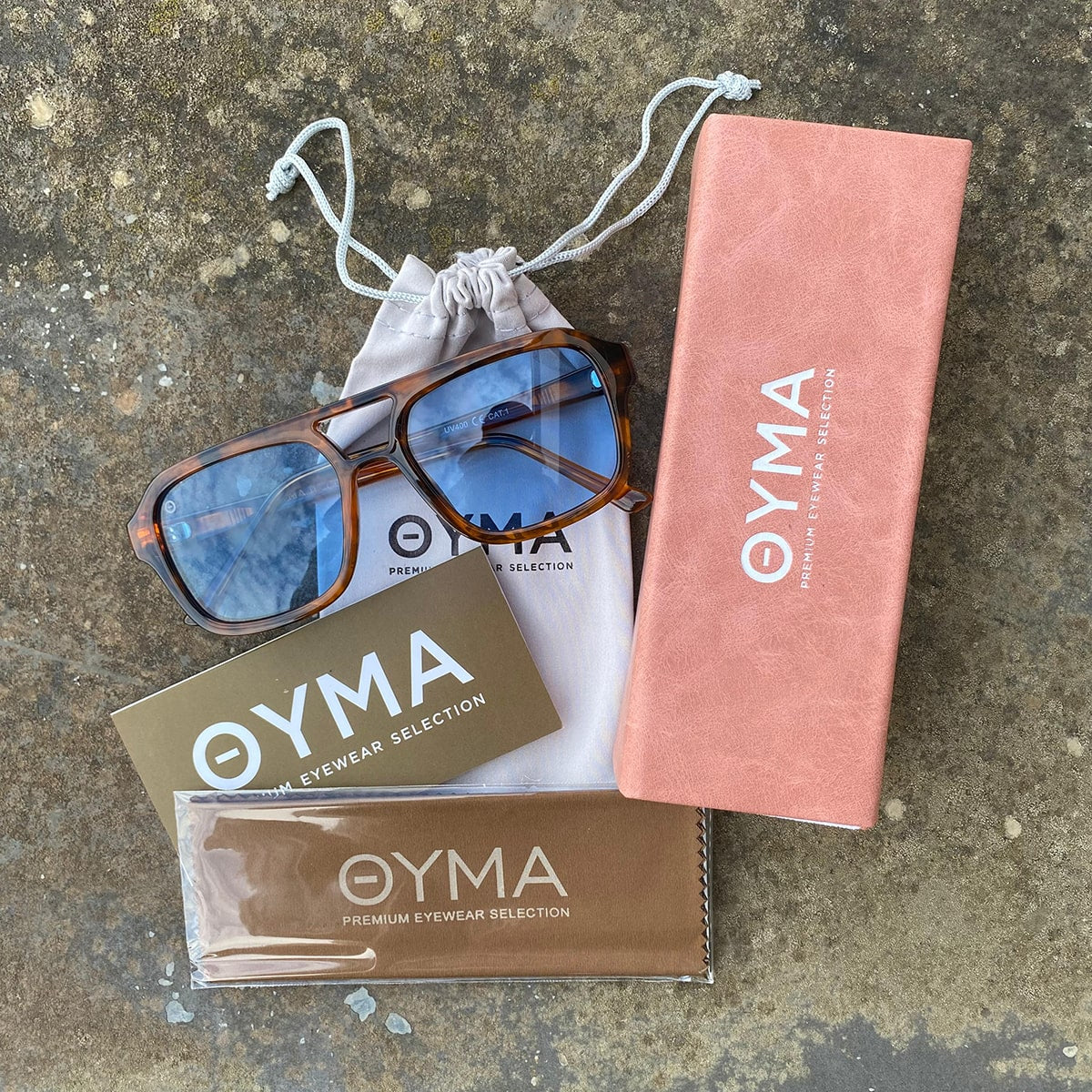OYMA 02 / C04 - Tortoise Blue
