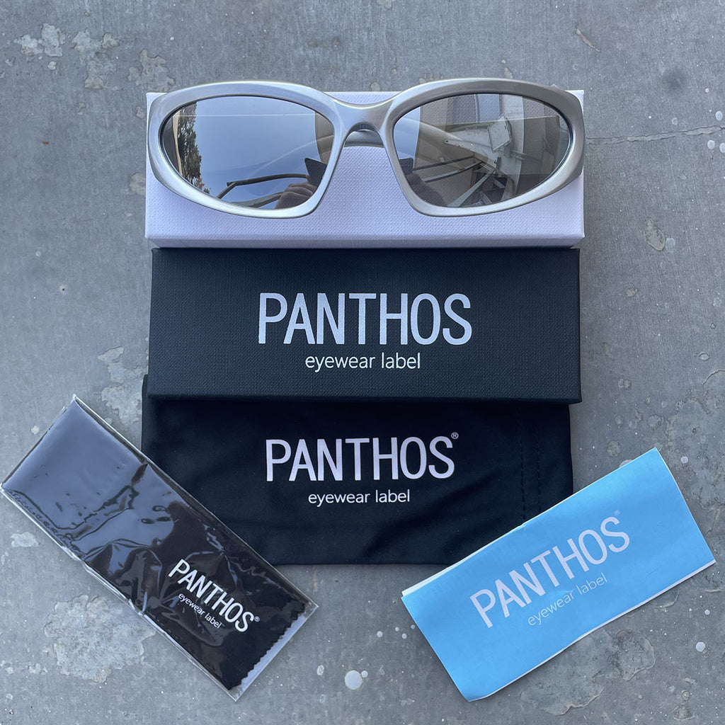 Alien / Total Silver