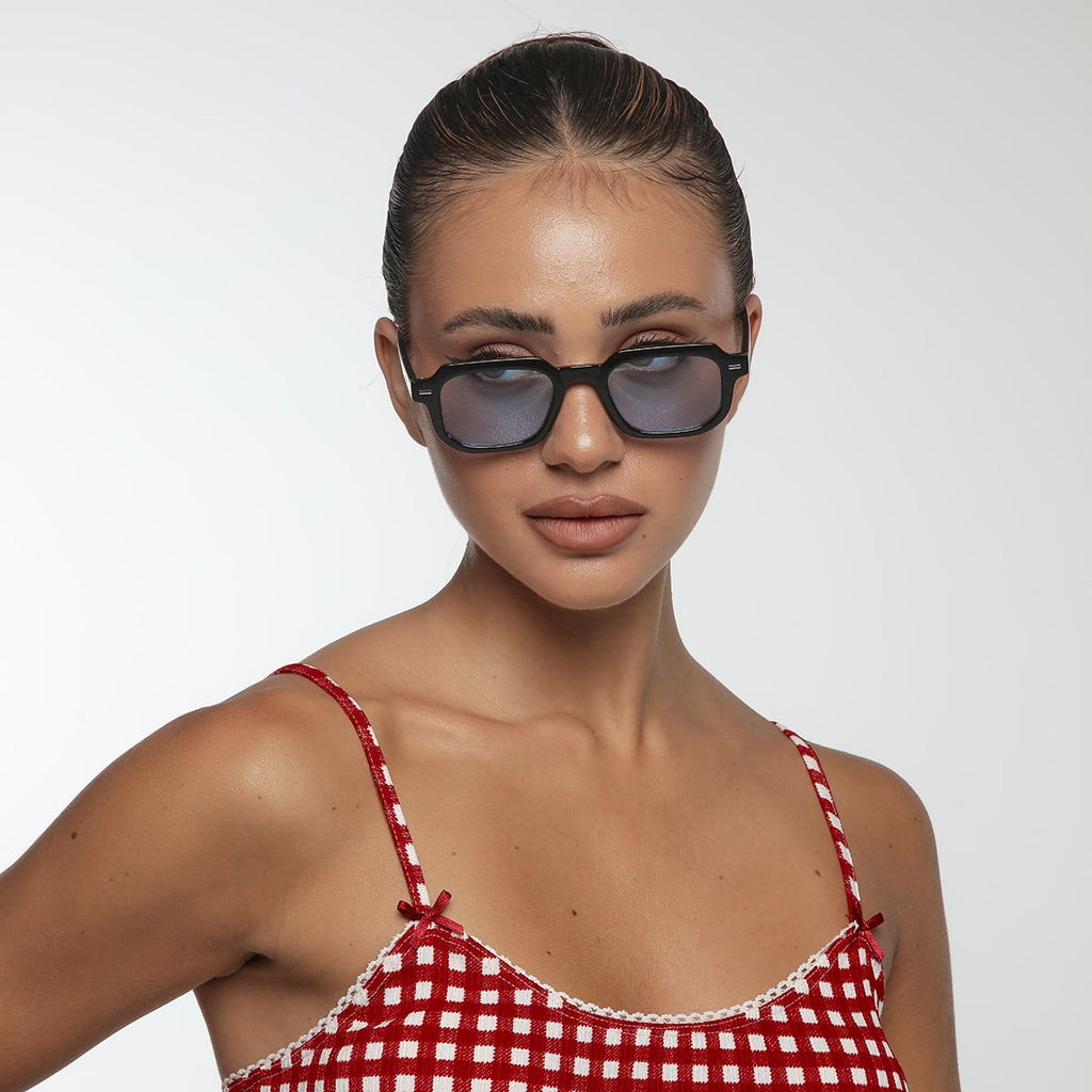 Bennet / Green Smoke