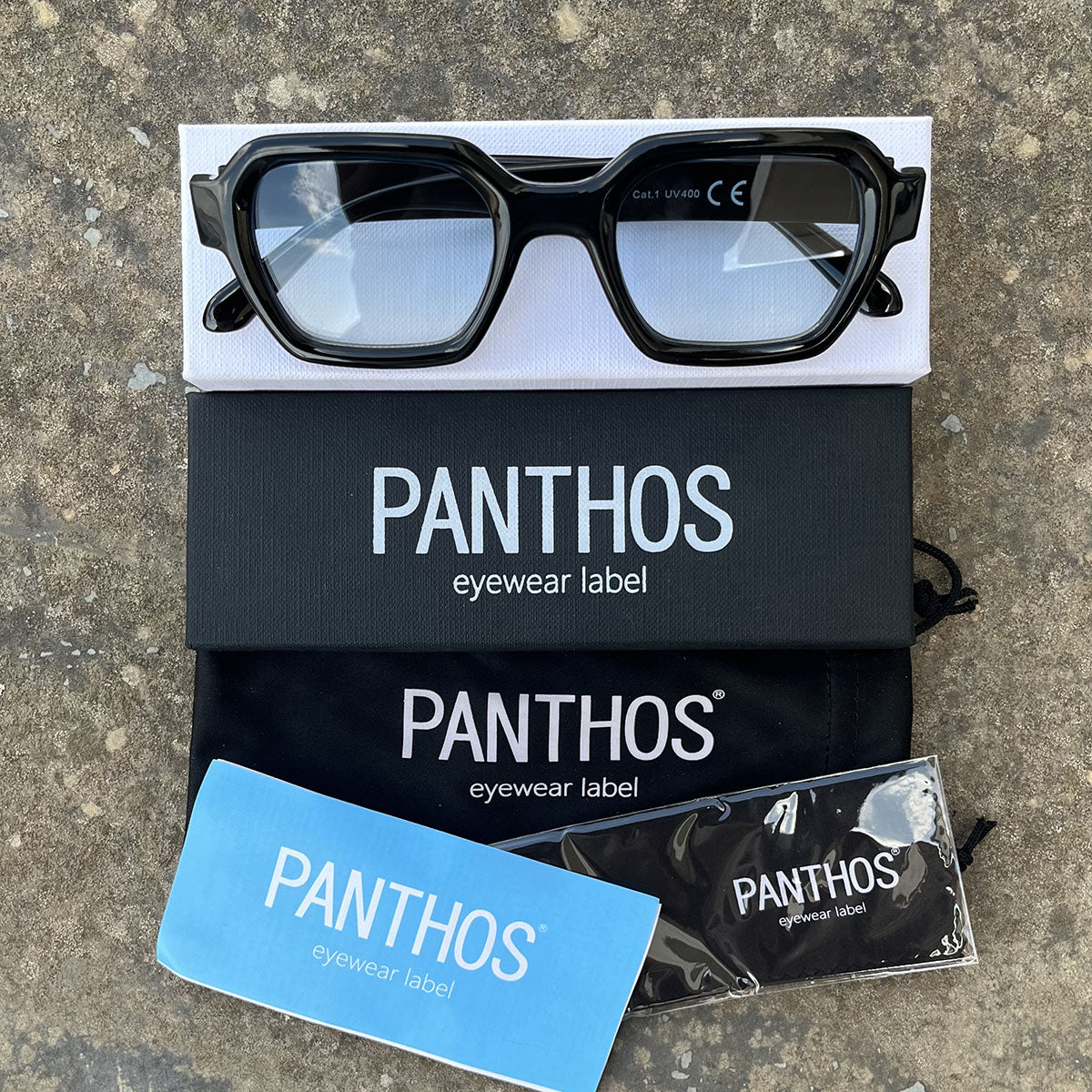 Bold / Black Blue Fumè