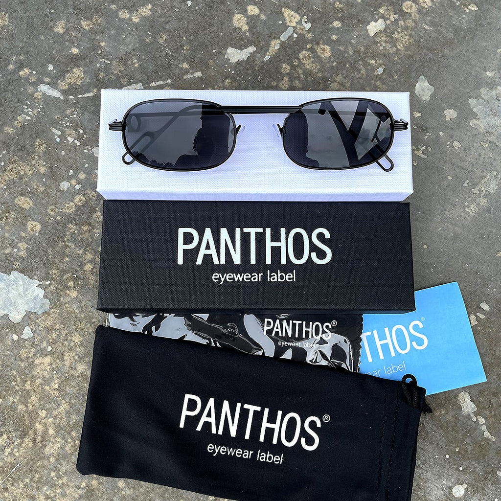 Bridge / Total Black