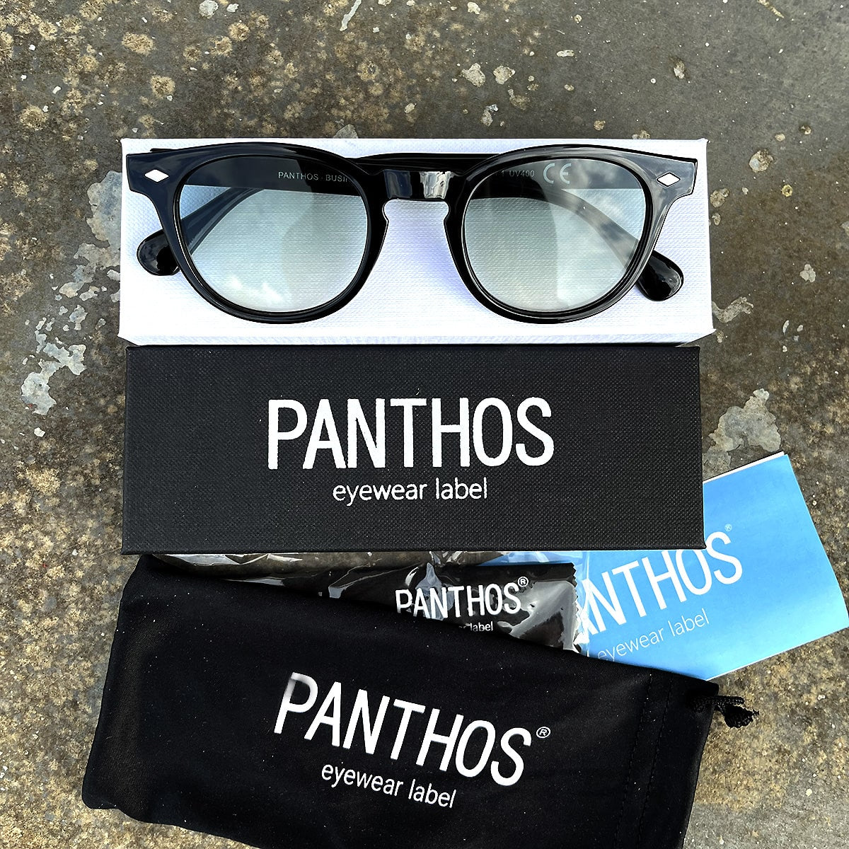 Business / Black Dark Green Fumè