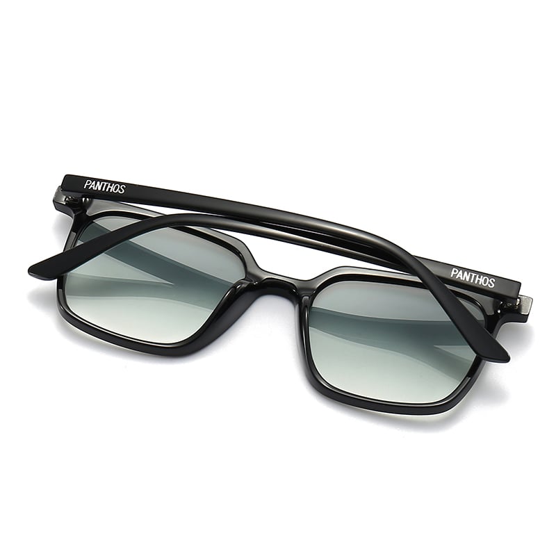 Clays / Black Green Fumè