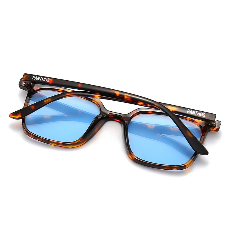 Clays / Tortoise Blue