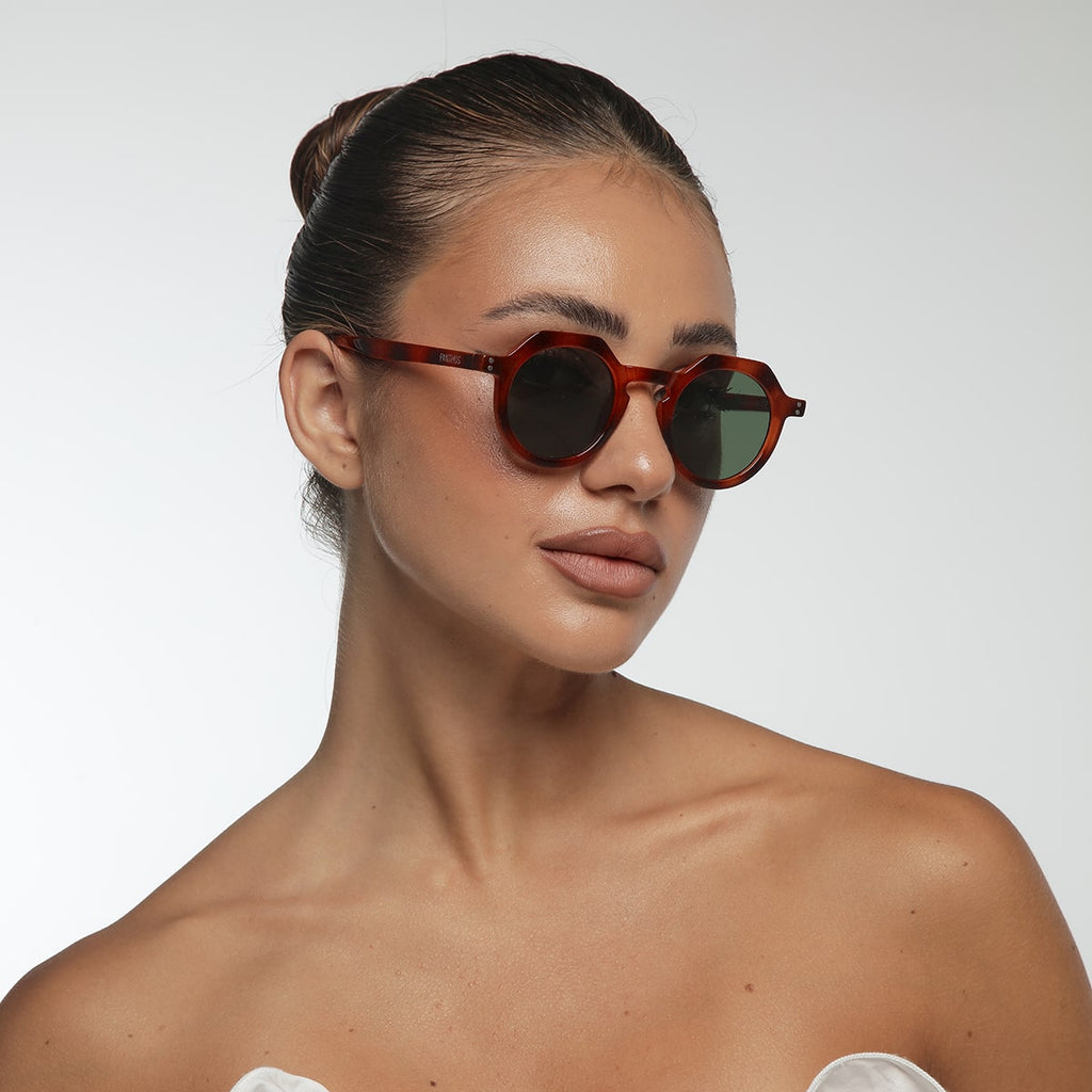 Clip / Tortoise Green