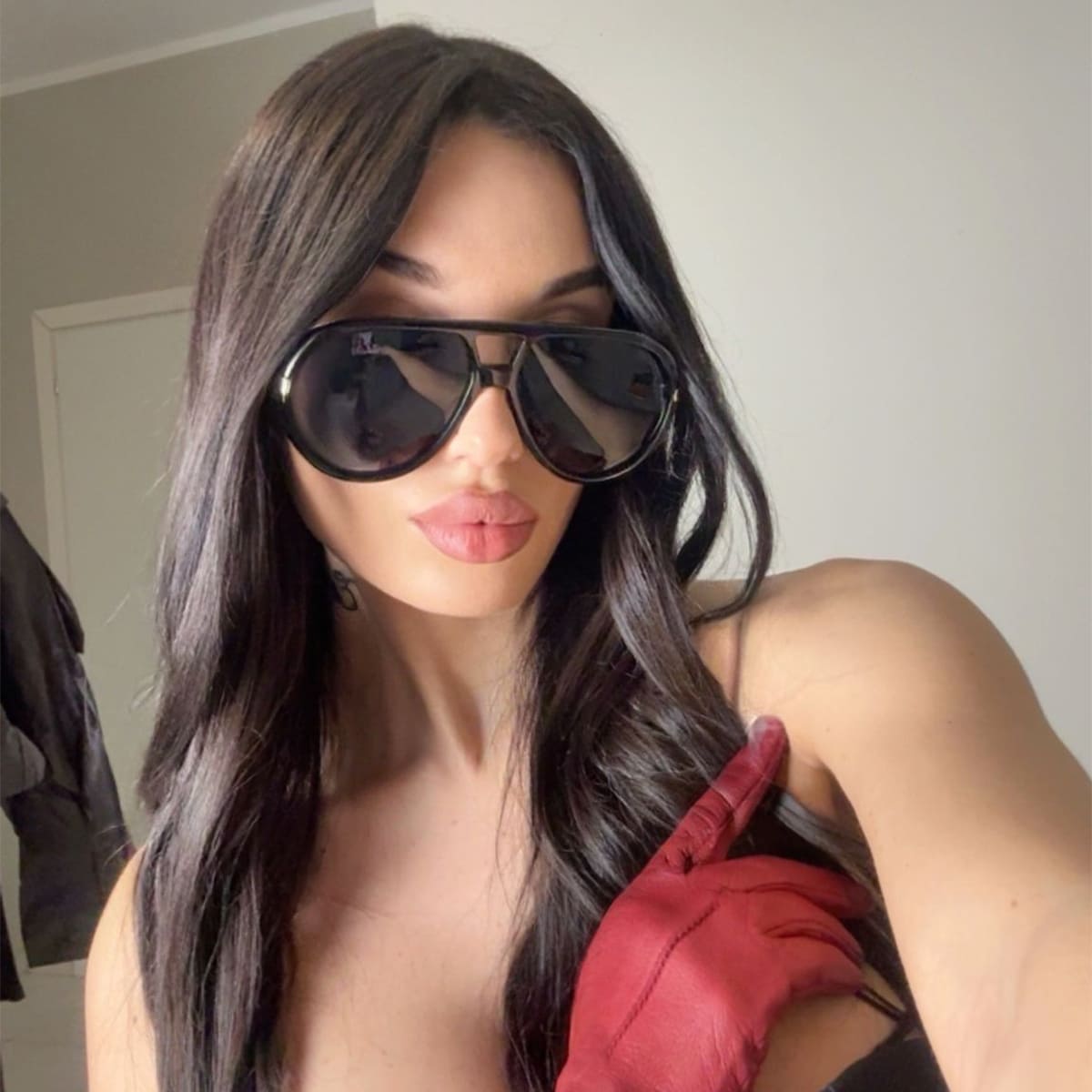 Drop / Gold Black Smoke