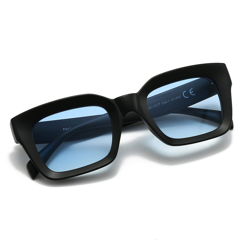 Massive / Matte Black Blue Fumè