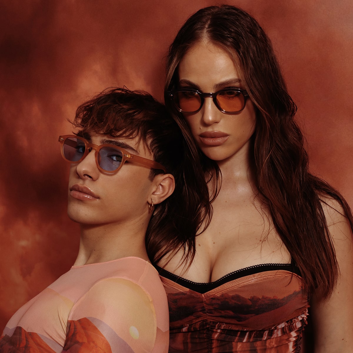 Noon / Tortoise Blue Fumè