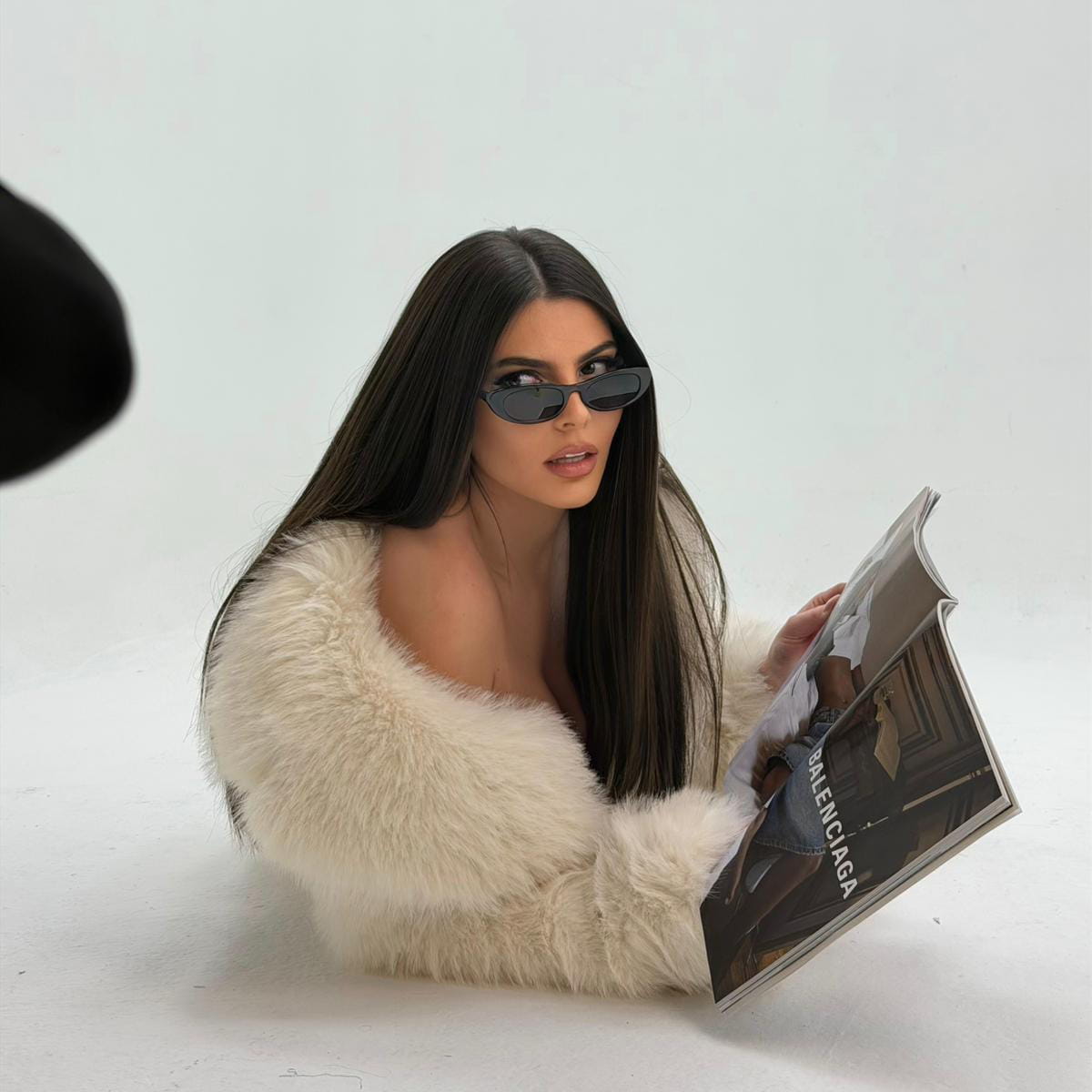 OYMA 06 / C01 - Black Smoke