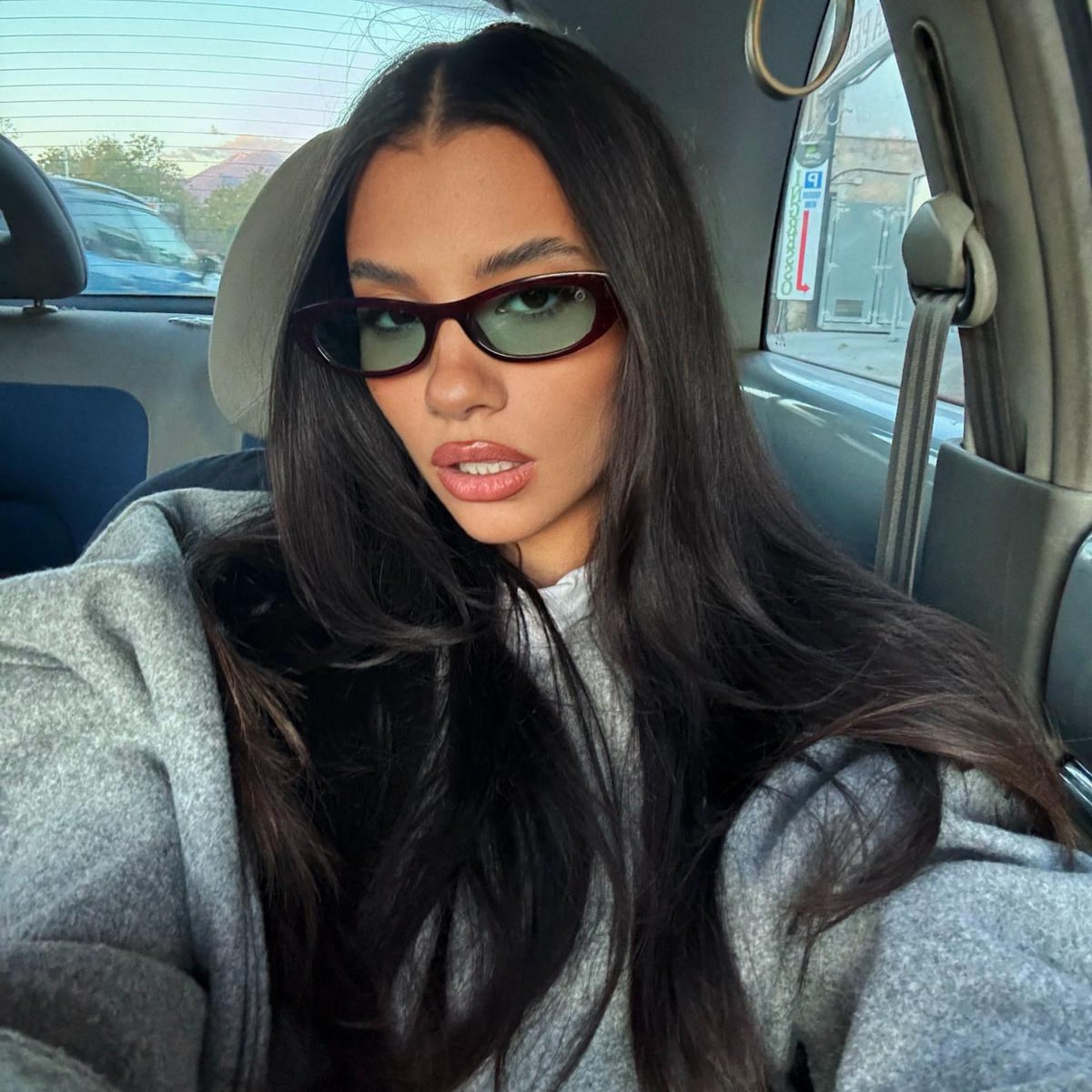 OYMA 06 / C04 - Burgundy Green