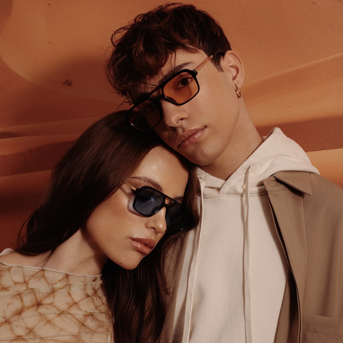 Road / Gold Black Orange