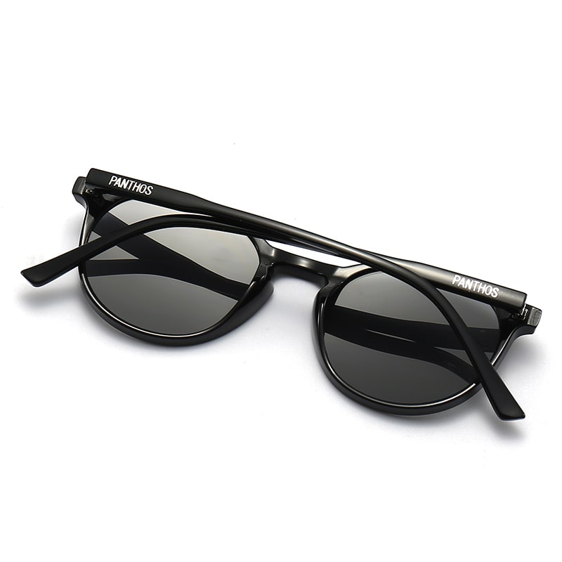 Sanchez / Total Black