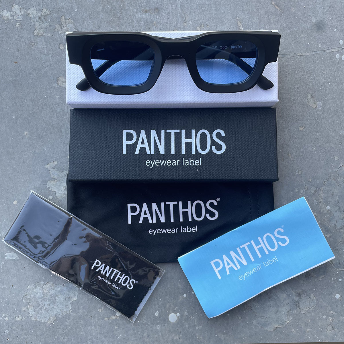 Set / Matte Black Blue