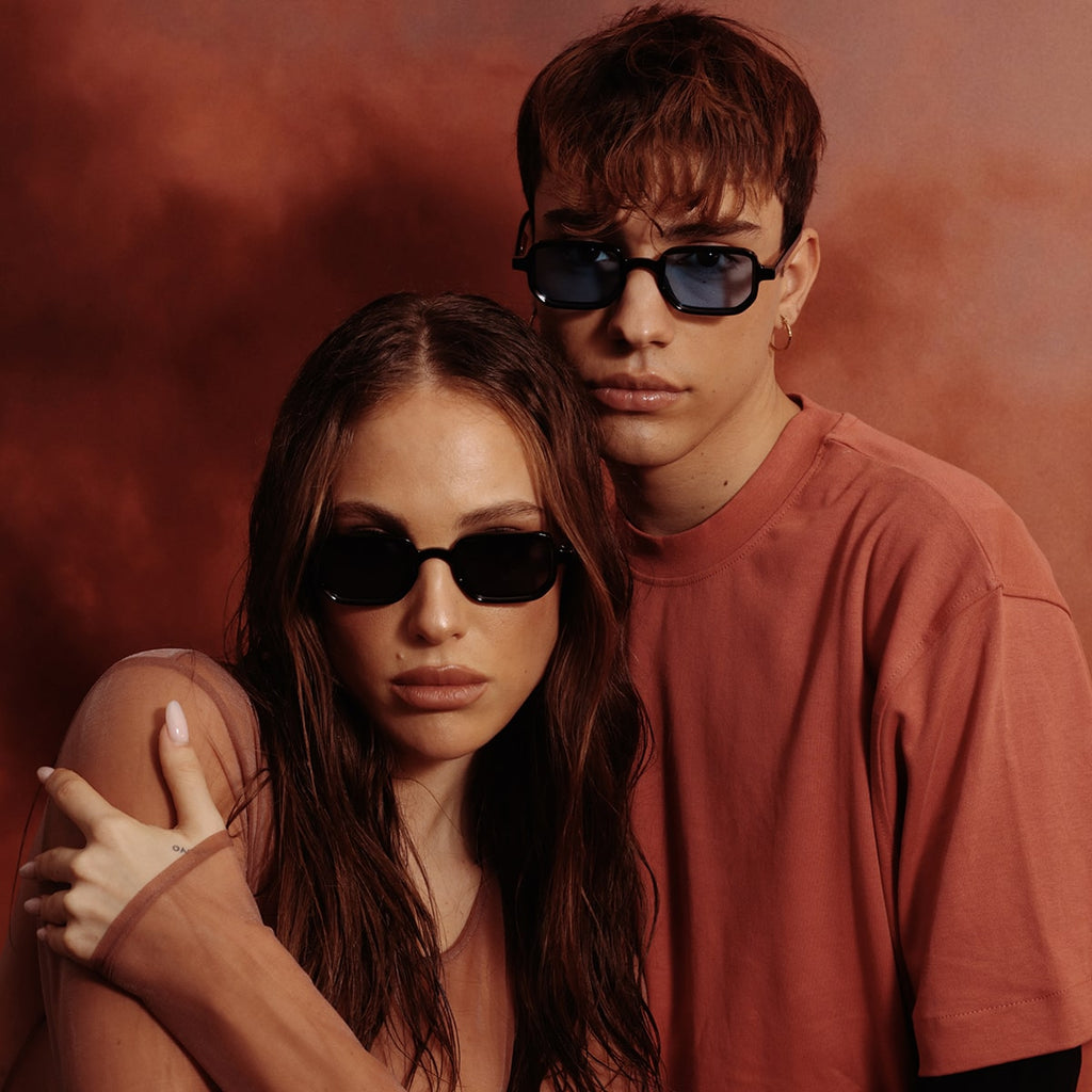 Thin / Tortoise Green